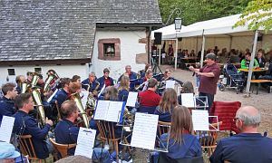 Weintreff des Akkordeonorchesters
