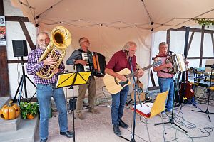 Weinfest des Akkordeonorchesters