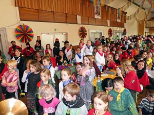 Fasnetsonntag Festhalle