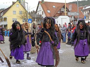 Umzug Fasnetsonntag Tennenbronn