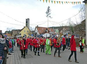 Umzug Fasnetsonntag Tennenbronn