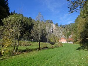 Schloesslefelsen und Muehlefelsen
