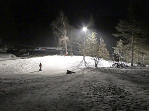 Flutlicht Loipe und Rodelbahn