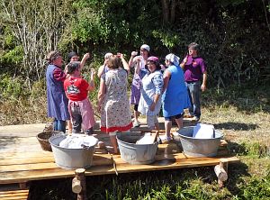 Waschweiber beim WLS Waldfest