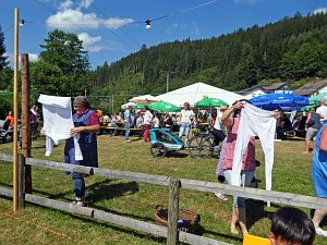 Waschweiber beim WLS Waldfest