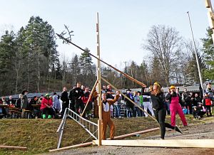 Narrenbaum Weitwurf
