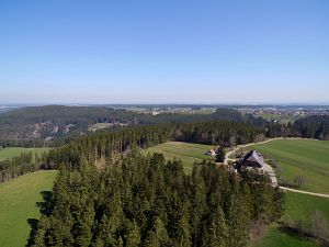 Luftaufnahmen im Vorfrhling in Tennenbronn