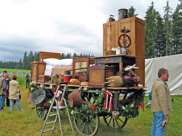 Der Brautwagen bei einer Hochzeit