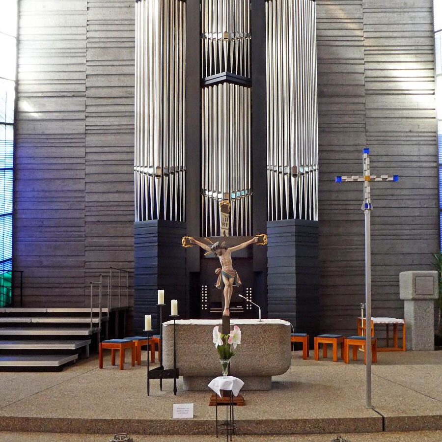 Katholische Kirche 10