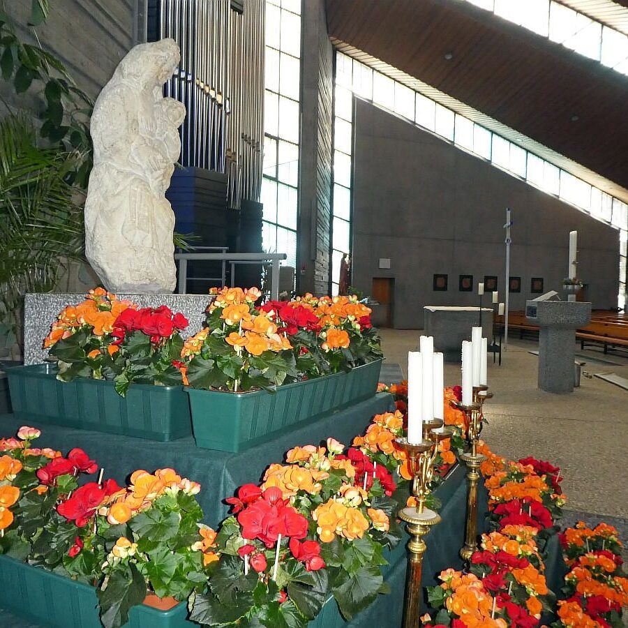 Katholische Kirche 19