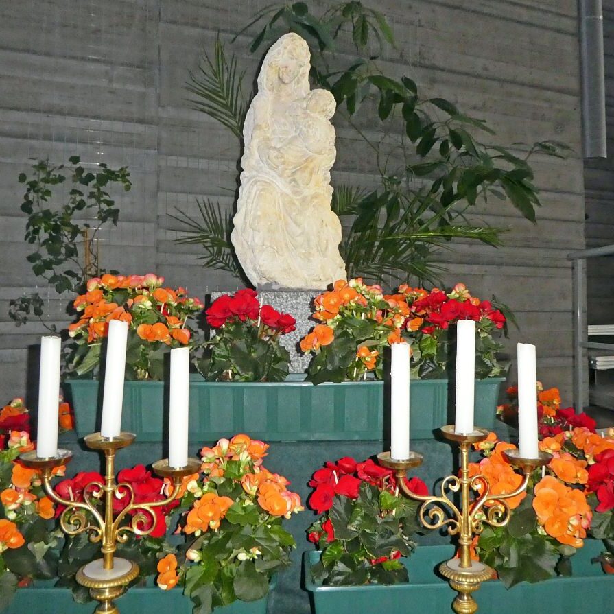 Marienaltar katholische Kirche Tennenbronn 1