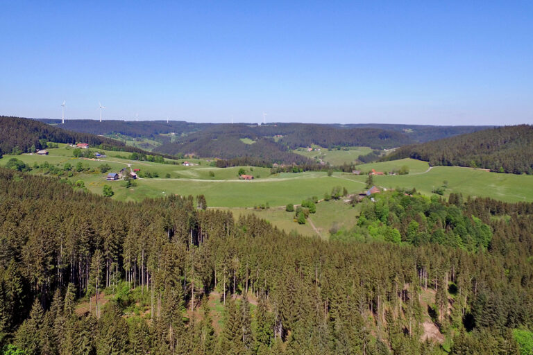 Oberer Höldbauer – Blick auf Hub Oberer Höldbauer - Blick auf Hub
