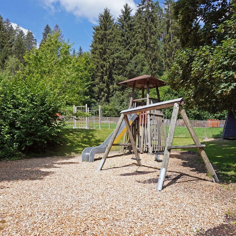 Spielplatz Minigolf 2