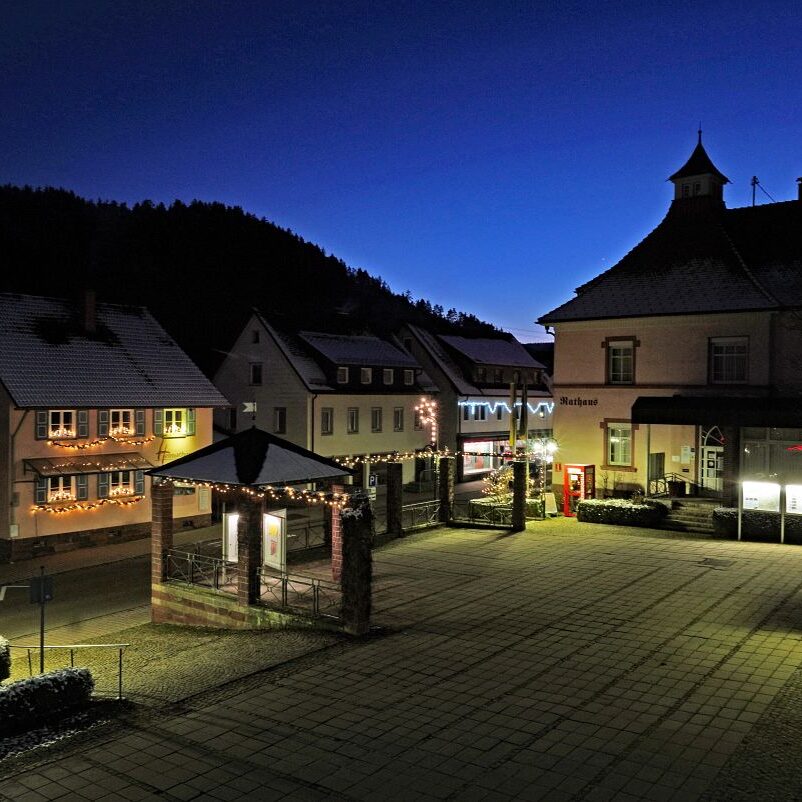 3Tennenbronn bei Nacht 1