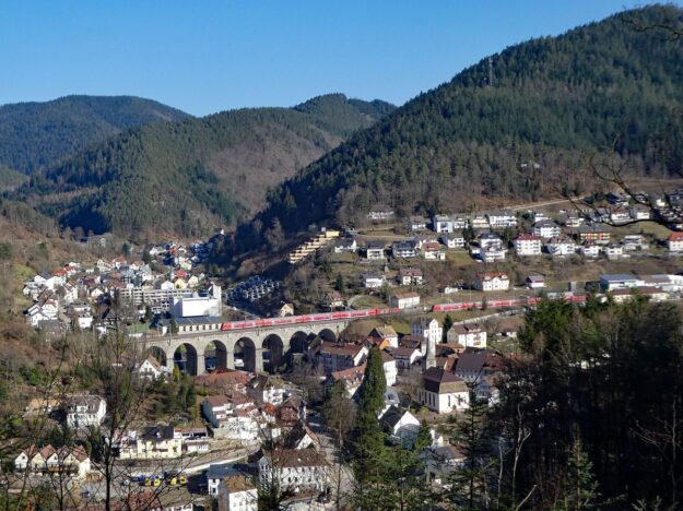 Der Panoramaweg Hornberg 9 Der Panoramaweg Hornberg 9