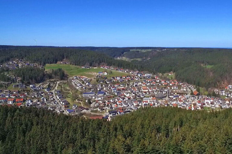 Luftaufnahmen Mittelberg Tennenbronn 1