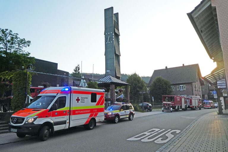 2021.07.19 Feuwehr Rauch im Glockenturm 6