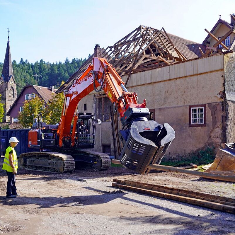 Abriss Krone Braeuhaus 1