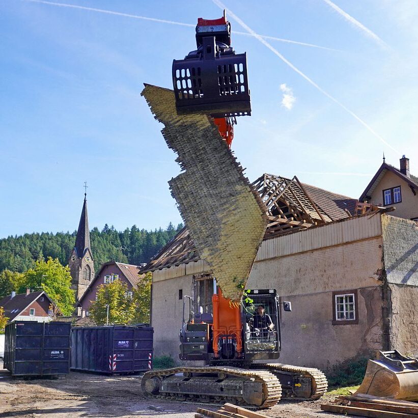 Abriss Krone Braeuhaus 3