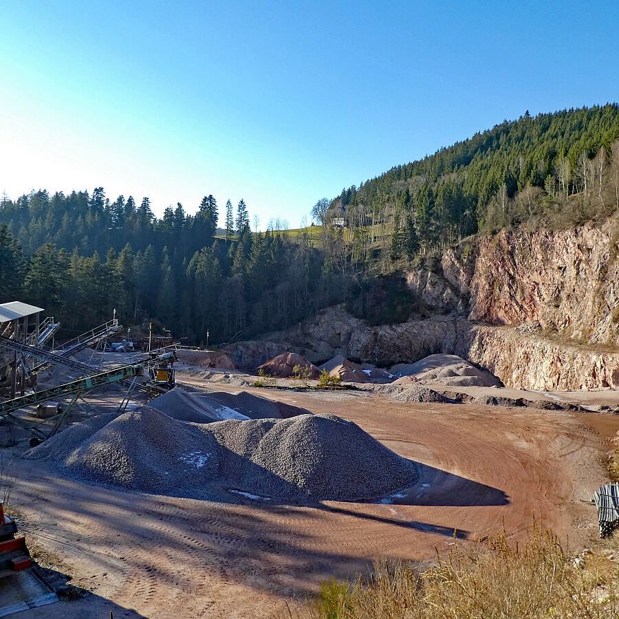 Bach Schloesslefelsen Muehlefelsen 03