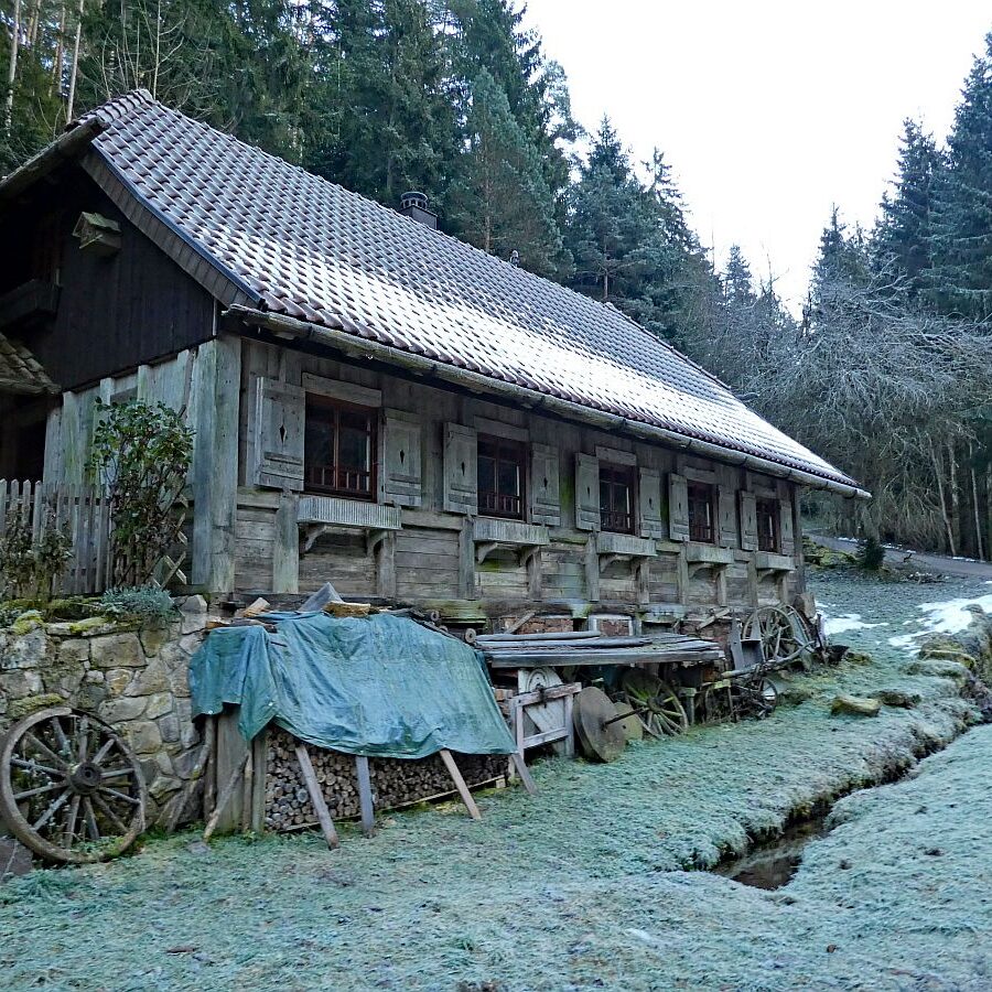 Bach Schloesslefelsen Muehlefelsen 11