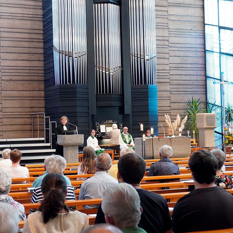 Dorffest Tennenbronn Oekumenischer gottesdienst und Start 02