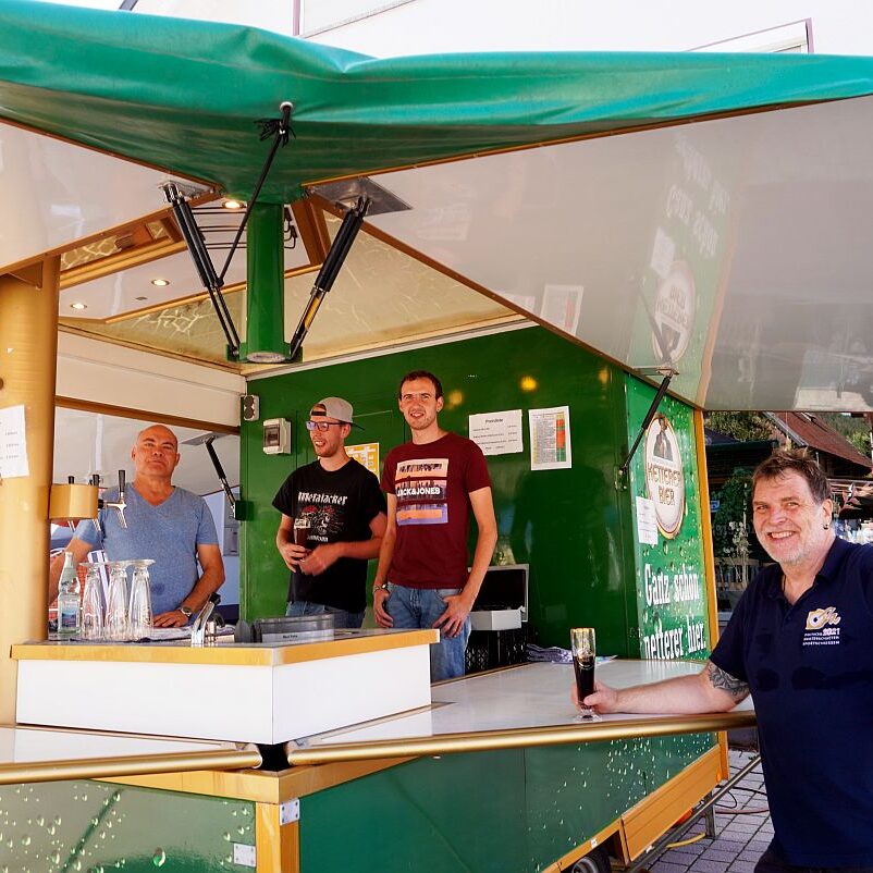 Dorffest Tennenbronn Oekumenischer gottesdienst und Start 12