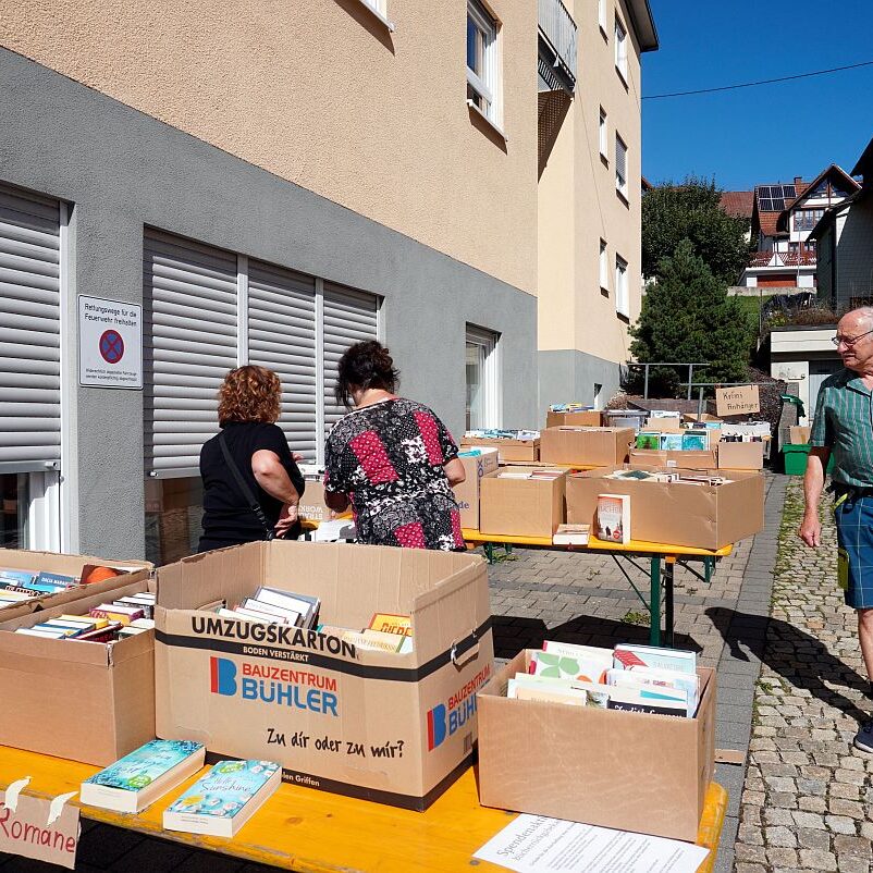 Dorffest Tennenbronn Oekumenischer gottesdienst und Start 18
