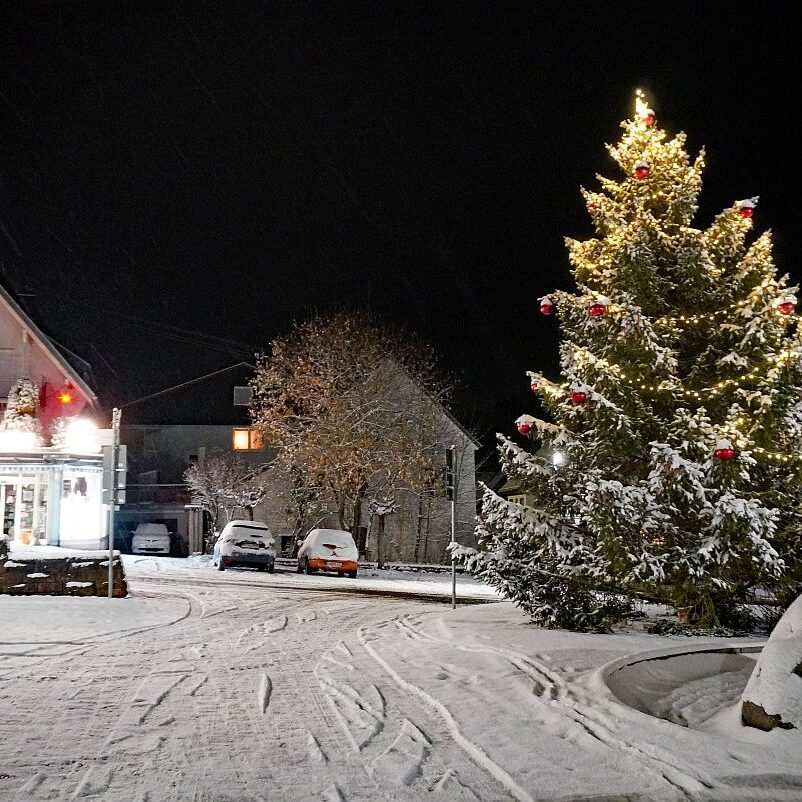 Schnee in Tennenbronn am 3 Advent 2