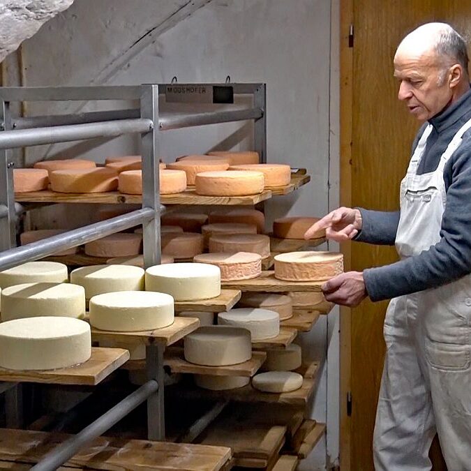 2022 letzte Kaeseproduktion auf dem Mooshof 14
