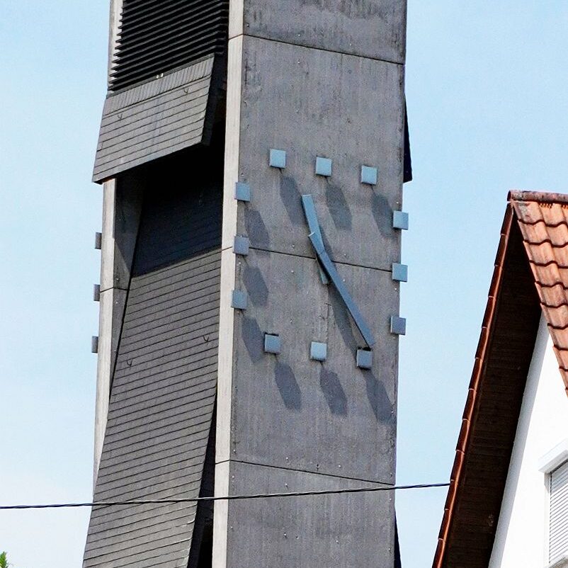 Kirchturmuhren Katholische Kirche 3