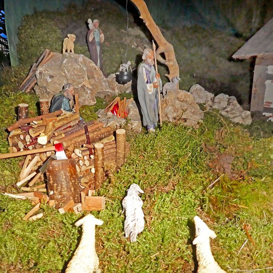 Krippe Katholische Kirche 14