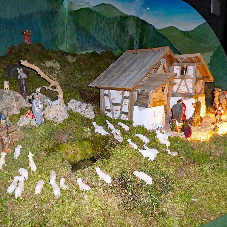 Krippe Katholische Kirche 16