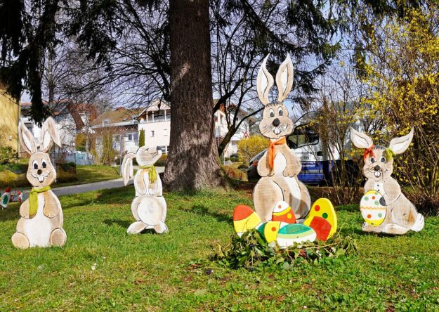 Osterschmuckt Löwen 01