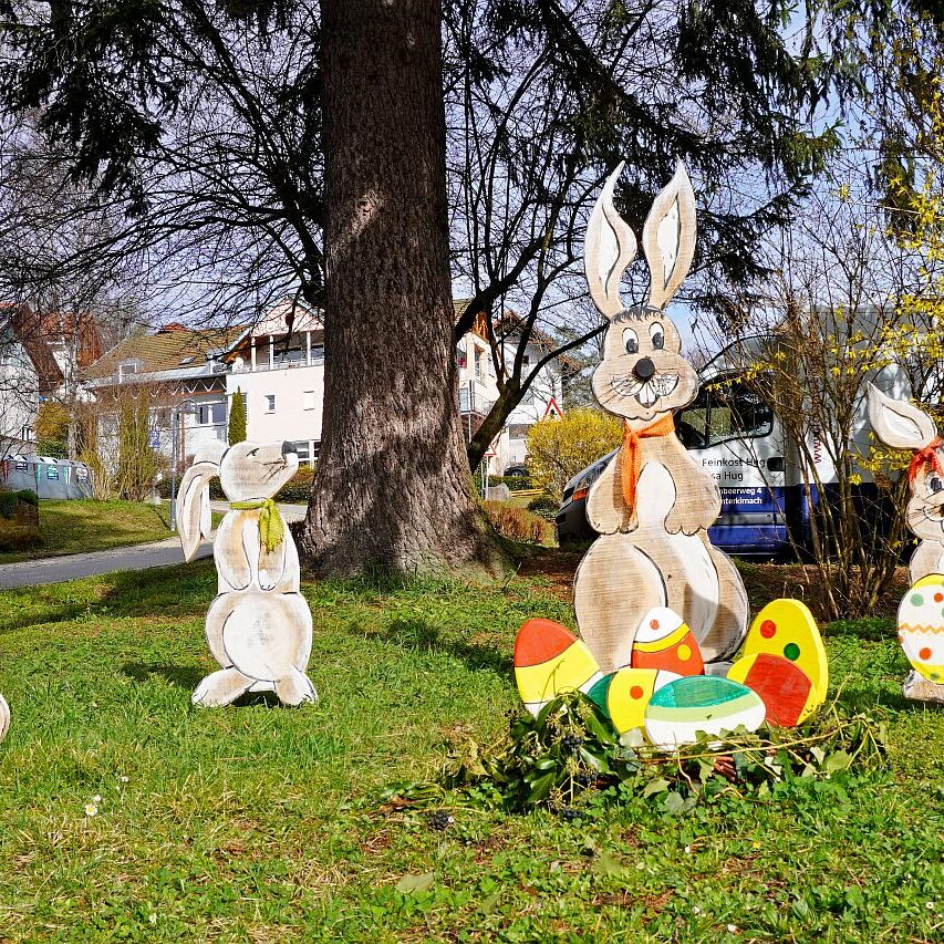 Osterschmuckt Löwen 01