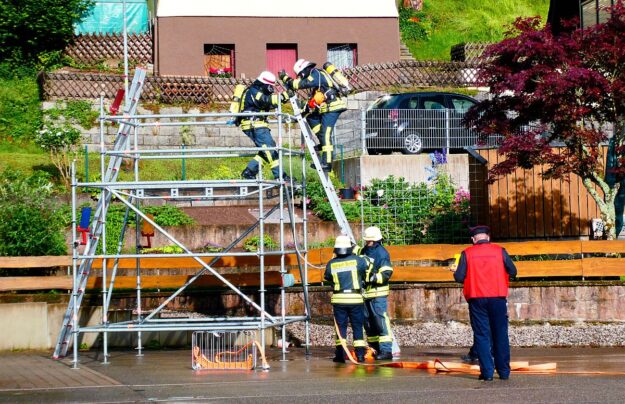 Leistungsabzeichen 125 Feuerwehr Tennenbronn 04