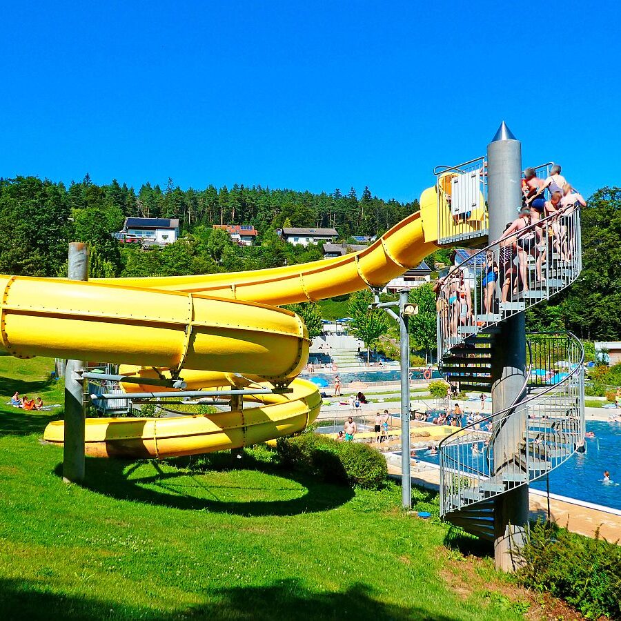 Schwimmbad Tennenbronn 08