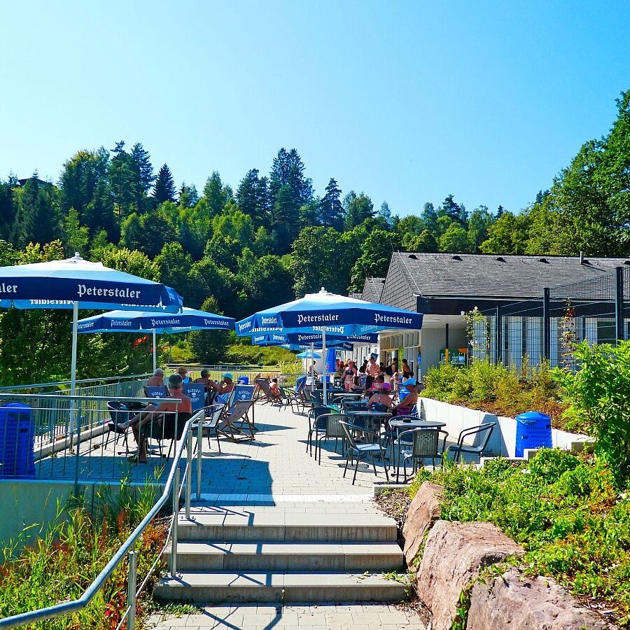 Schwimmbad Tennenbronn 17