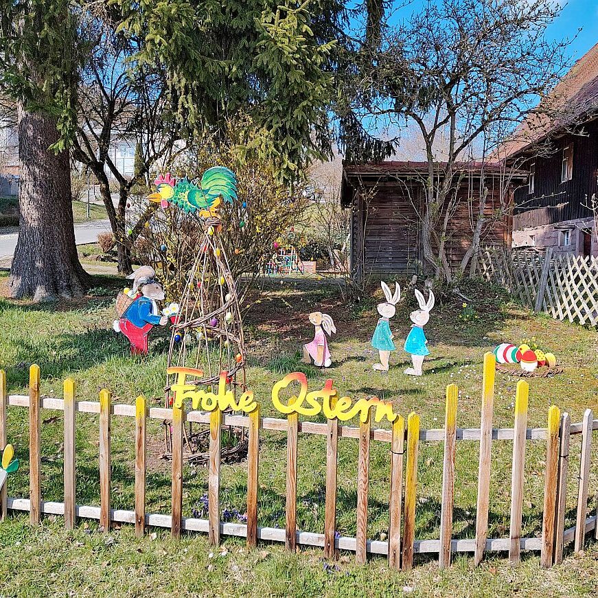 Osterschmuck in Tennenbronn 03