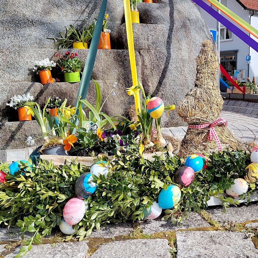 Osterschmuck in Tennenbronn 08
